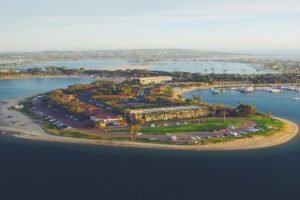 A Local’s Guide to San Diego’s Sights: A GPS Self-Guided Drive - Mission Bay Start: From SeaWorld Views to Point Loma’s High Ground