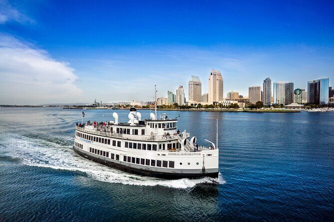 City Cruises San Diego: Gourmet Dinner Cruise & Skyline Views - The skyline and landmarks you can actually spot