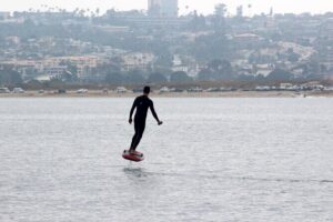 eFoil Experience & Video Package. 2-Hours LIFT5 / LIFTX Session - From Leisure Lagoon to Fiesta Island: How the 2 Hours Unfold