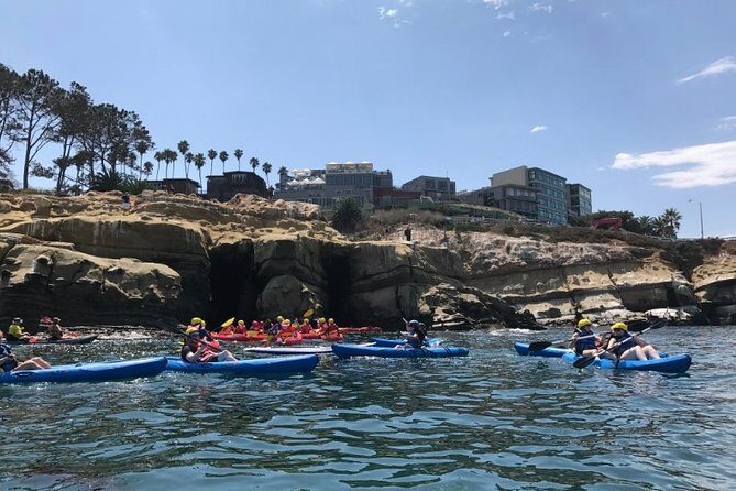 La Jolla Sea Caves Kayak Tour For Two (Tandem Kayak) - Gear basics: life jackets, wetsuits by season, and what you should wear