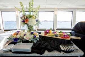 San Diego: Bay Sights and Sips Sunset Cruise - Boarding at 970 North Harbor Drive: quick start, then find your spot