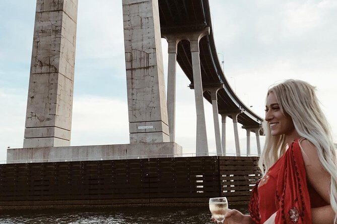 San Diego: Harbor Cruise - Luxury Yacht Vibes: How the Cruise Actually Feels
