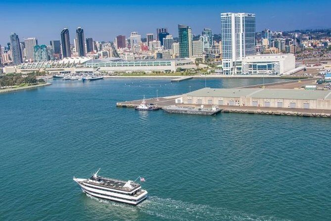 San Diego: Harbor Cruise - Onboard Experience: Seating, Restrooms, and the Snack Bar